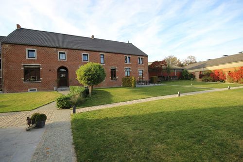 Maison et logement pour le séjour : Les Bons Villers (Belgique)